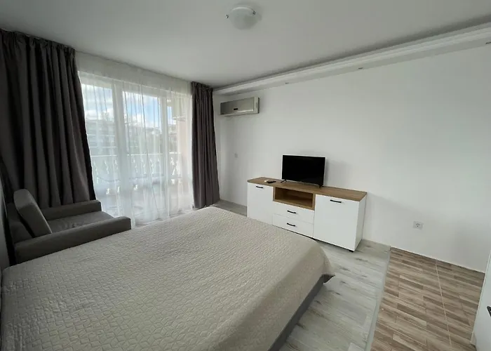 Διαμέρισμα студио симона 5 първа линия море