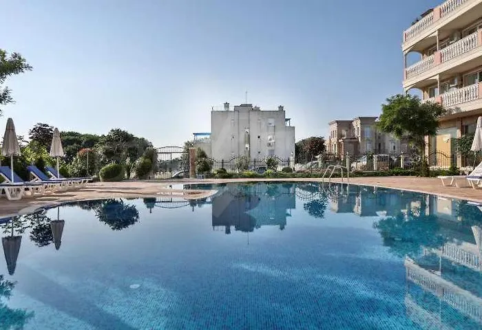 Διαμέρισμα студио симона 5 първа линия море Lozenets